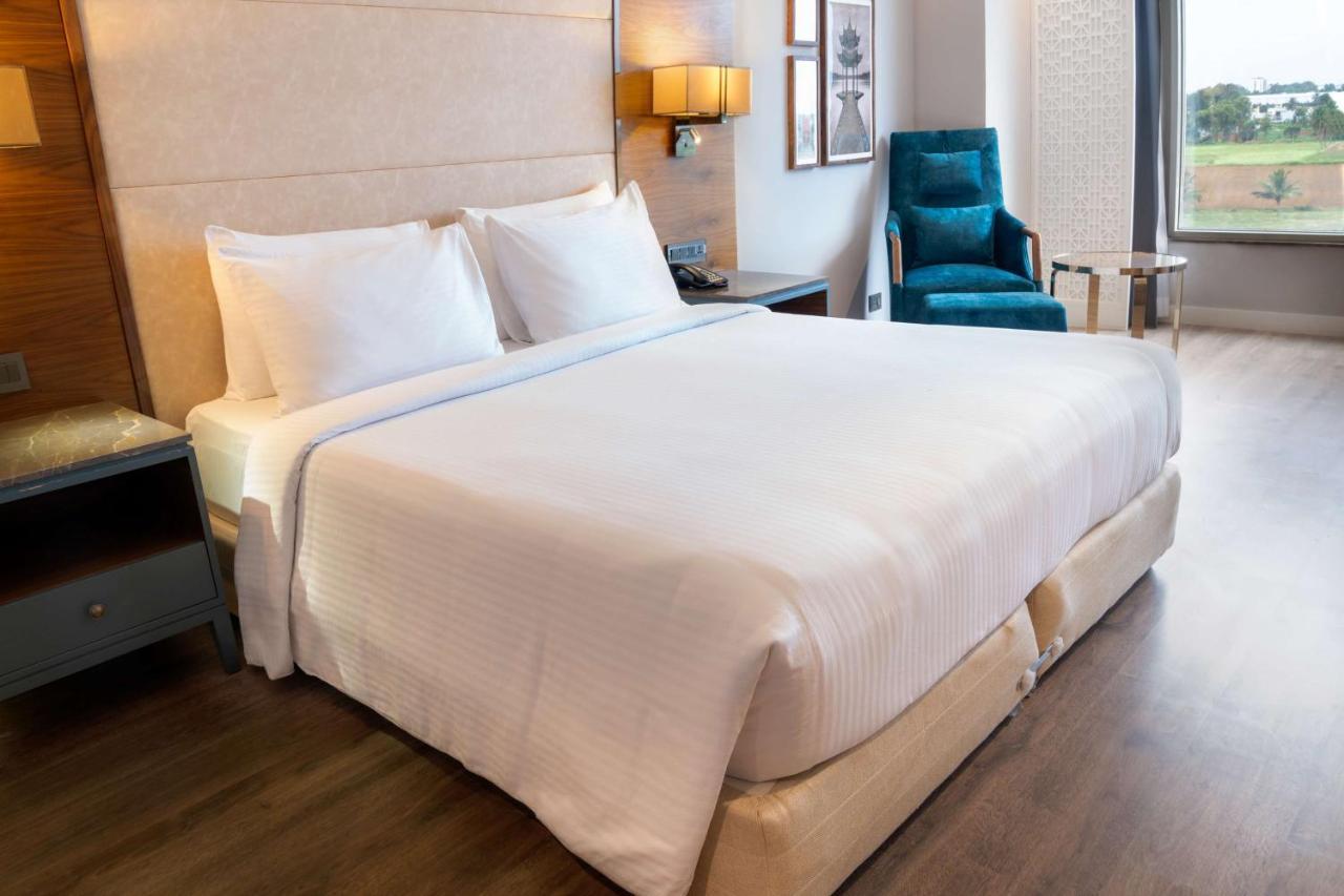 Hotel The Elite Narasapura, A Member Of Radisson Individuals Exterior foto