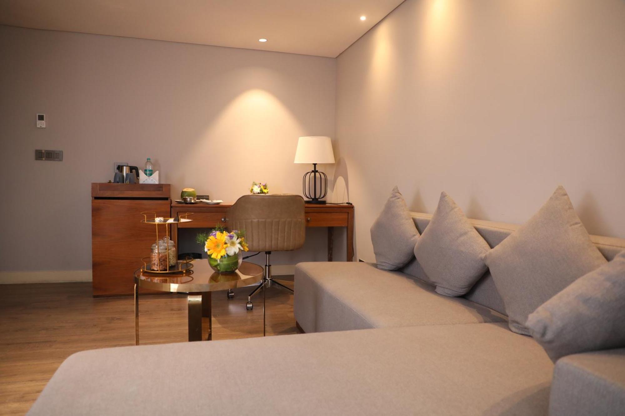 Hotel The Elite Narasapura, A Member Of Radisson Individuals Exterior foto