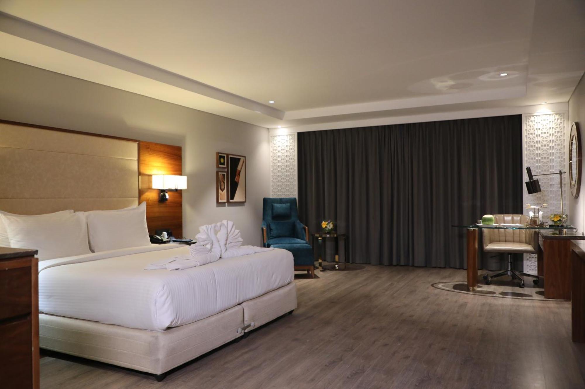 Hotel The Elite Narasapura, A Member Of Radisson Individuals Exterior foto