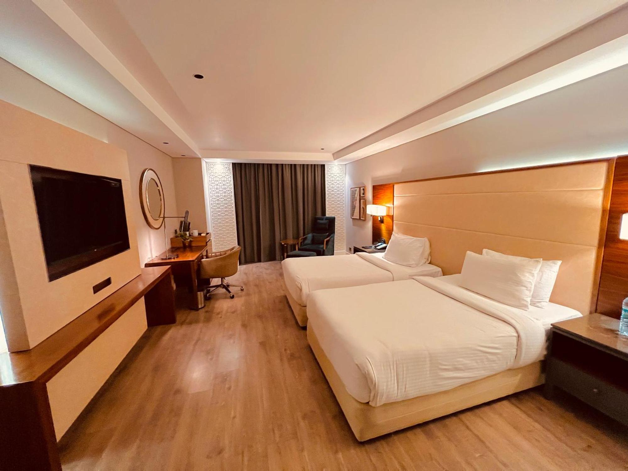 Hotel The Elite Narasapura, A Member Of Radisson Individuals Exterior foto